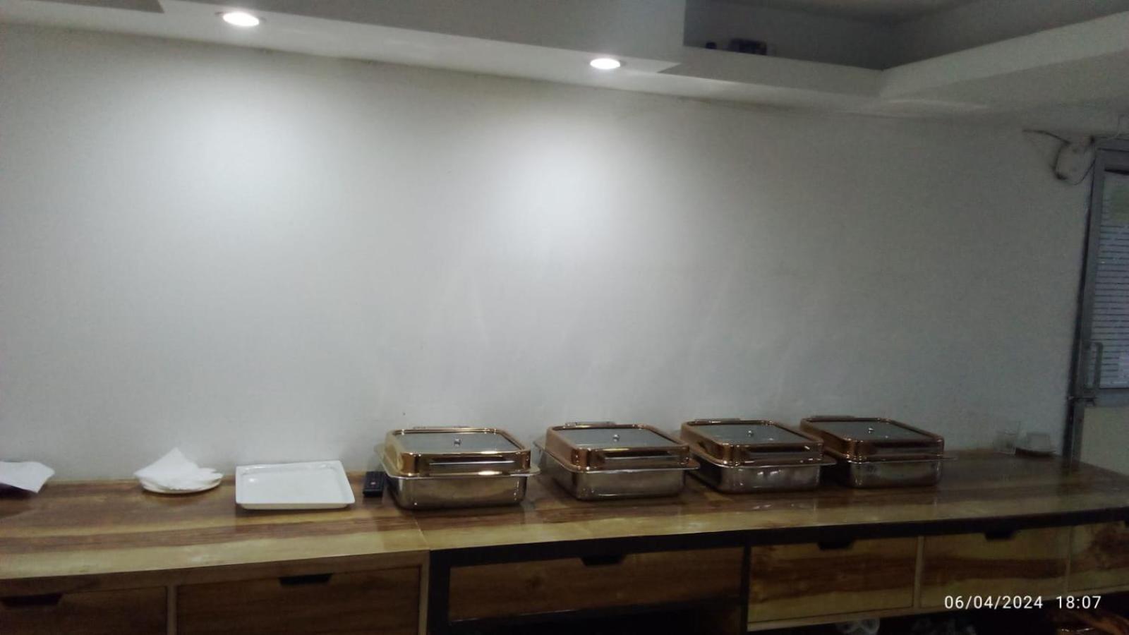 Fabexpress Jeniffer Inn Delhi  Luaran gambar