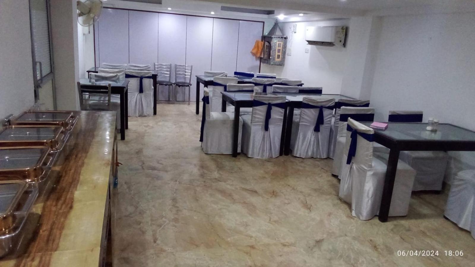 Fabexpress Jeniffer Inn Delhi  Luaran gambar
